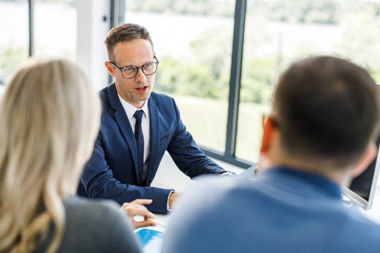 Le regroupement de crédit, un outil budgétaire intéressant / iStock-skynesher